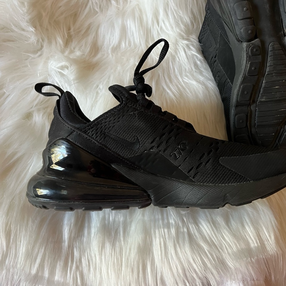 🌻 Nike 270 air max sneakers size 8! - Picture 6 of 12